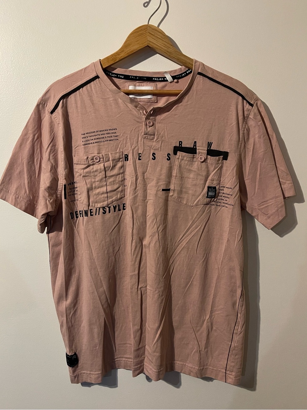 Projek Raw Graphic Henley T-Shirt Short Sleeve Pocket Utility Pink Men Size XL